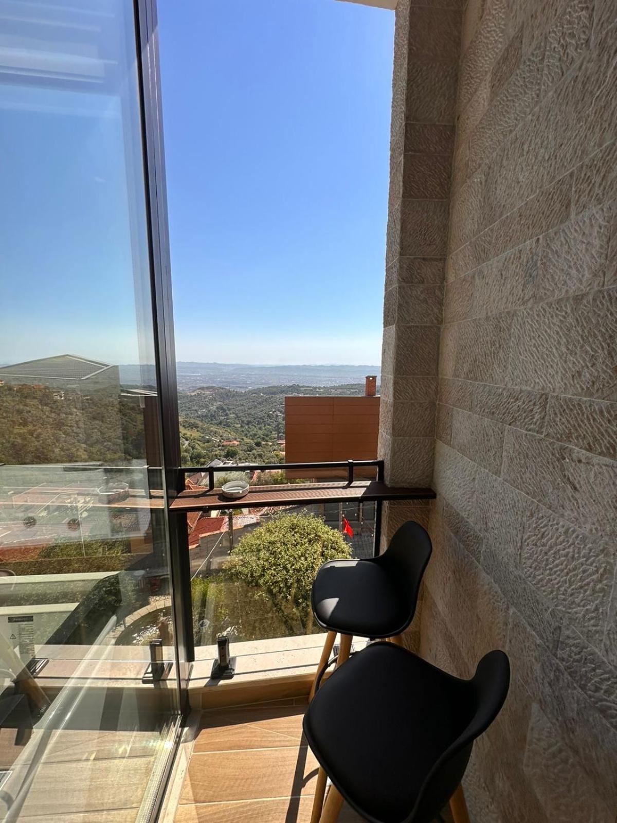 Krujë Z Art Hotel מראה חיצוני תמונה
